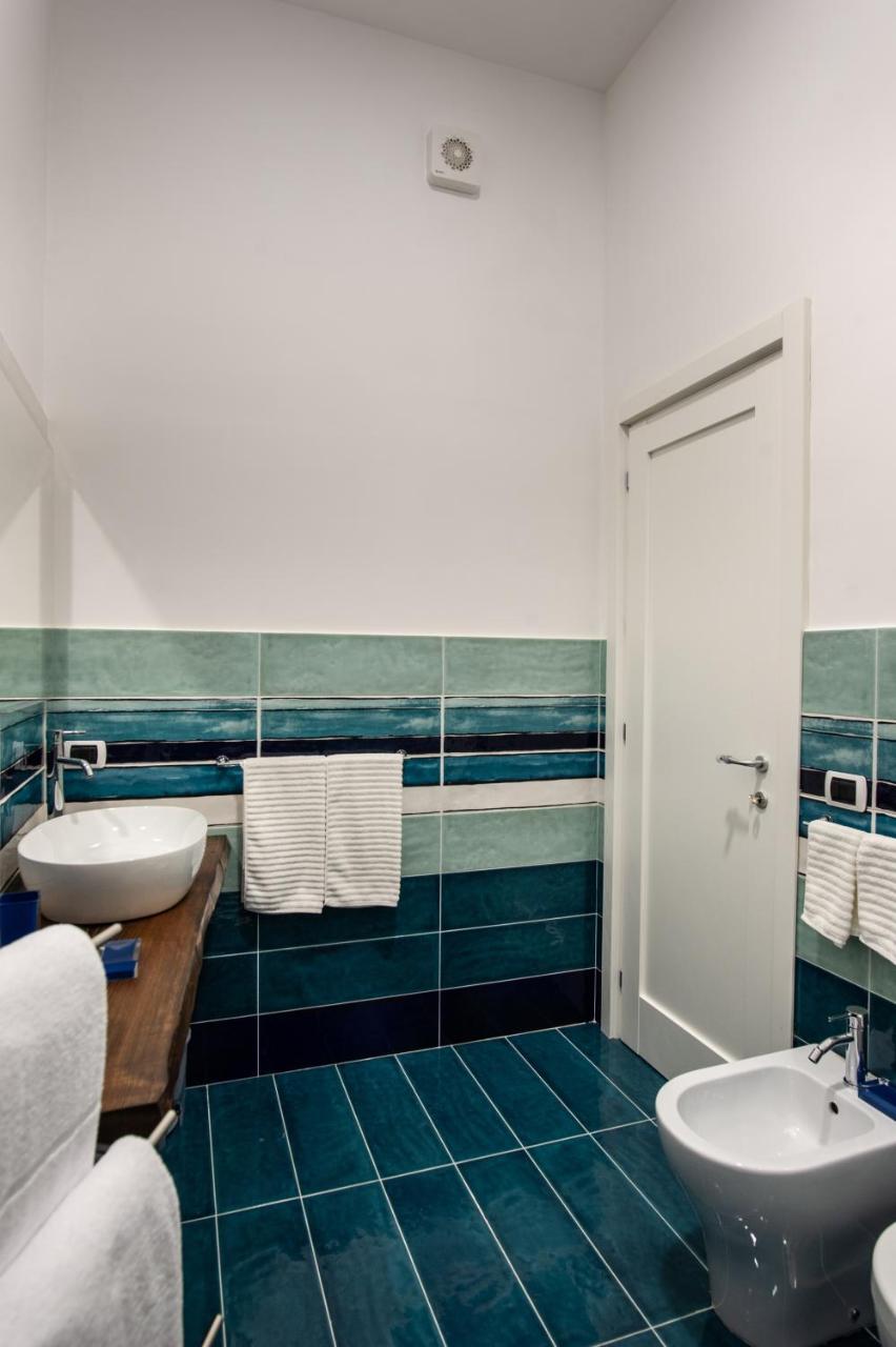 Ohana Bed And Breakfast カステッランマーレ・ディ・スタービア エクステリア 写真